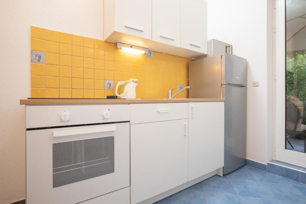Vega Apartments Podgora Εξωτερικό φωτογραφία